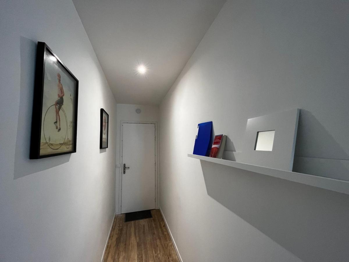 Charmant 2 Pieces Avec Terrasse Proche Centre Ville - Parking Gratuit A Proximite ลูร์ด ภายนอก รูปภาพ