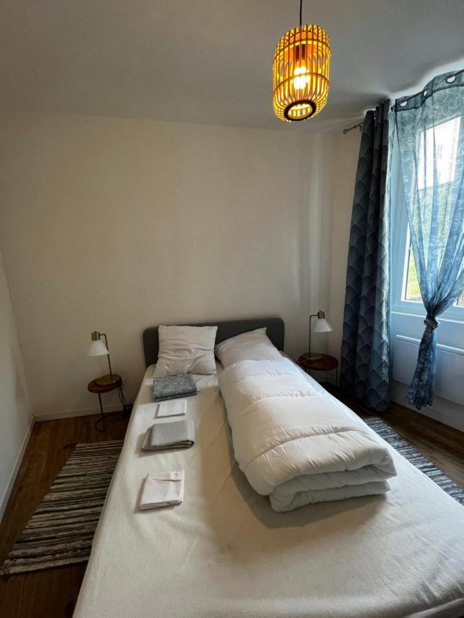 Charmant 2 Pieces Avec Terrasse Proche Centre Ville - Parking Gratuit A Proximite ลูร์ด ภายนอก รูปภาพ